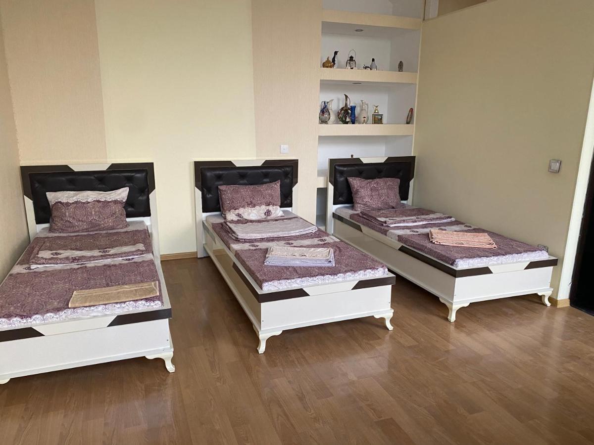 Beaming_House Hotel Şǝki Kültér fotó